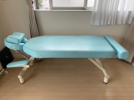 整体施術ベッド