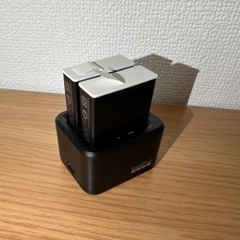 GoPro Enduroバッテリー（2個)とデュアルバッテリーチ...