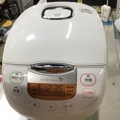 YAMADA 2019年製　マイコン5.5合炊飯器　中古品