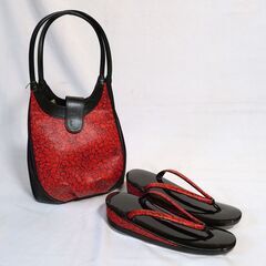 赤と黒、薔薇柄の草履バッグセット