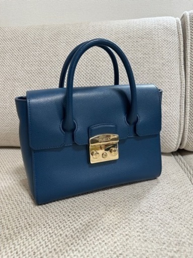 【美品\n】ハンドバッグ