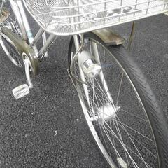 中古自転車３０２３　マルイシ　CASBP273H  ２７インチ　３段ギヤ　LEDオートライト　ベルトドライブ　キッキーと音がならない後輪ローラーブレーキ錆びにくい部品：ハンドル・リム・ドロヨケ・前かご・クランク・前ブレーキ