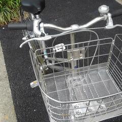 中古自転車３０２３　マルイシ　CASBP273H  ２７インチ　３段ギヤ　LEDオートライト　ベルトドライブ　キッキーと音がならない後輪ローラーブレーキ錆びにくい部品：ハンドル・リム・ドロヨケ・前かご・クランク・前ブレーキ