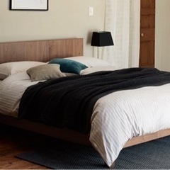 日本ベッド　ベッドフレーム　クイーンサイズ ベッド　シルキーポケ...
