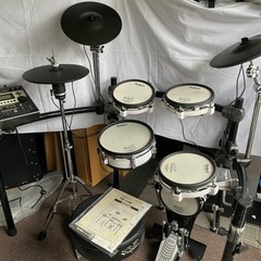 中古美品Roland TD-12電子ドラム Roland TD-12電子ドラムセット。