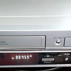 【SHARP】CD・DVD・ビデオデッキ DV-GH750