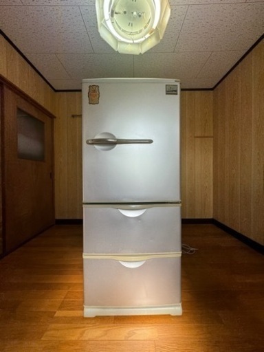 ファミリーサイズ大型冷蔵庫！値段交渉可！