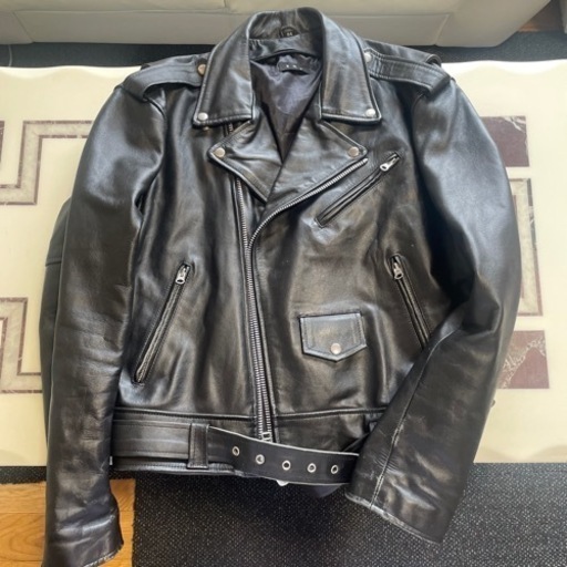 本革ライダーズジャケット