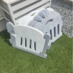 受け渡し予定者様決定】カラズ ベビーサークル 140×200 プレイマット