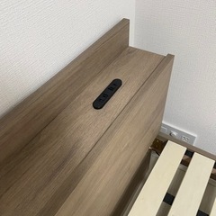 【決まりました】セミダブル　ベッドフレームのみ　二口コンセント付き　グレージュ　高さ調整可能