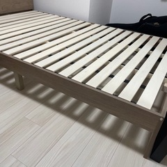 【決まりました】セミダブル　ベッドフレームのみ　二口コンセント付き　グレージュ　高さ調整可能