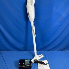 【動作保証あり】makita マキタ 2023年 CL108FDSH 充電式 コードレスクリーナー【管理KRK967】
