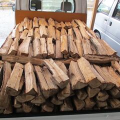 宮城県　軽トラ１台分　★キャンプ用・暖炉用　薪 販売します★