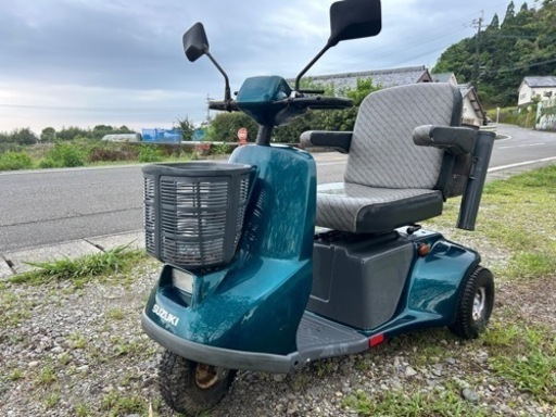 スズキセニアカーET3C （シニアカー/電動カート 電動車いす　左右回転シート