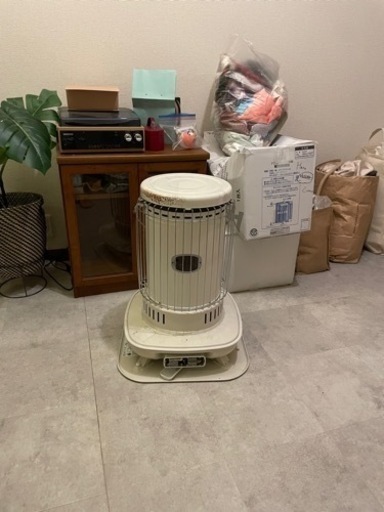 家電 季節、空調家電 ストーブ