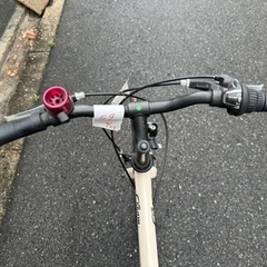 59）全車両格安販売‼️ 28インチ クロスバイク ホワイト 変速付