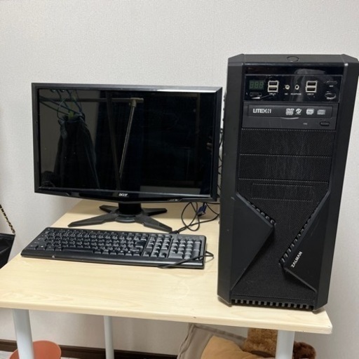 パソコン デスクトップパソコン