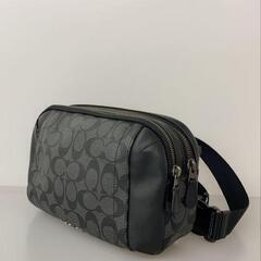 COACHボディーバッグ美品