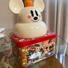空き缶と門松　ミッキー&ミニーマウス　ドナルドダック　ディズニー...
