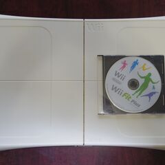 さらに値下げ！Nintendo任天堂 Wii Fit Plusソ...