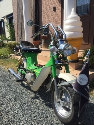 シャリー
