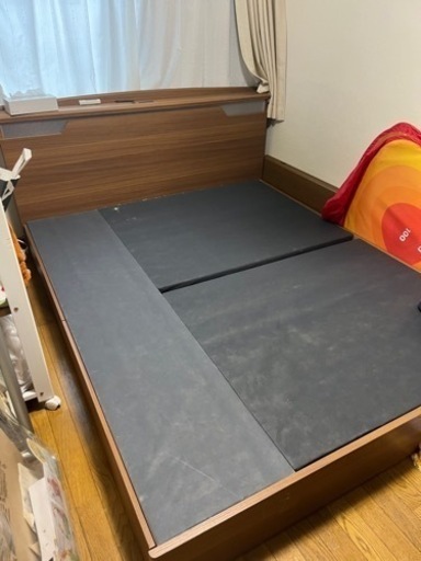 家具 ベッド クイーンサイズ