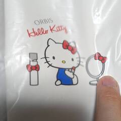 【非売品】HELLO KITTY メイクポーチ【新品】
