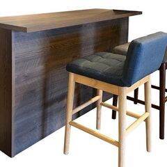 収納力抜群バーカウンター