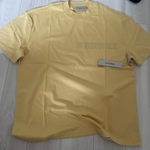 エッセンシャルズTシャツ