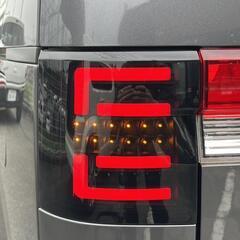 デリカD5　スモークテールレンズ