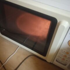 Microwave oven give away as I am leaving obihiro soon