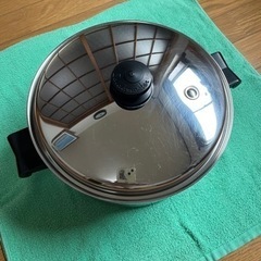 サラダマスター鍋　　ステンレス製28センチ