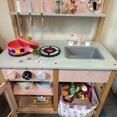 【ネット決済】木製キッチン　ピンク　おままごと　台所　おもちゃ　