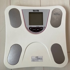 TANITA タニタの体重計