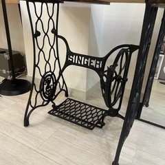 ミシン台　アンティーク　ヴィンテージ　SINGER アメリカ　インテリア