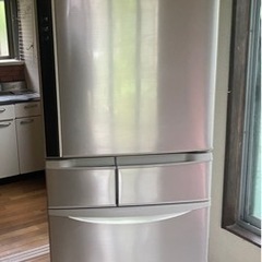 パナソニック　冷蔵庫426リットル　2015年式