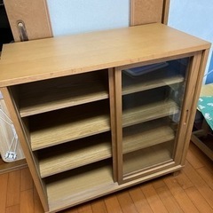 家具　食器棚