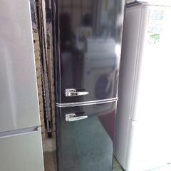 （株）オーヤマ　２０２２年　１３０L冷蔵庫　レトロデザイン