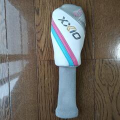 【美品】ゼクシオ　レディースハイブリッド７ ホワイト　カバー＆保証書付き