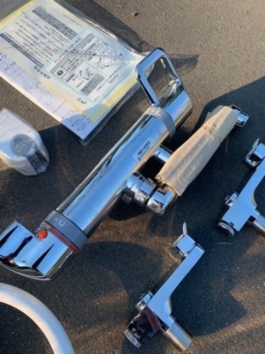 新品未使用TOTO 浴室用 壁付サーモスタット混合栓シャワー TMY140CZ  