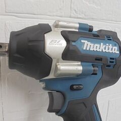 マキタ 18V 充電式インパクトレンチ TW700D ケース付 充電器、バッテリ