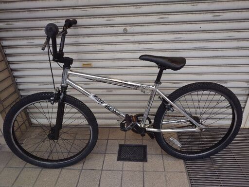 ★★★理想的な街乗りサイズ【DURCUSONE　ダーカスワン　２４インチＢＭＸ ミラーポリッシュ】★★★