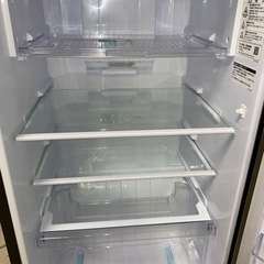 配送無料！　シャープ　ノンフロン冷凍冷蔵庫　2022年　225L キッチン家電