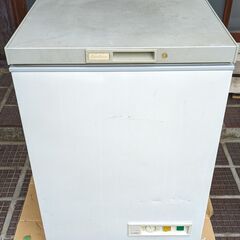 冷凍庫　ストッカー　100L　三つ星貿易製