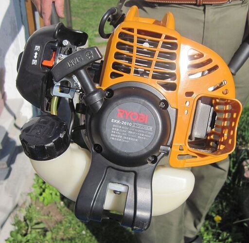 RYOBI EKK-2610 リョービ EKK－2610 エンジン 26cc 26cc 刈