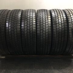 走行短め TOYO DELVEX M935 205/70R17....