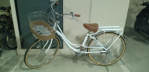 再再値下げ　自転車　フェリークリミテッド　２６インチ　美品　屋根付内で保管