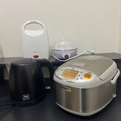炊飯器・ゆで卵メーカー・ケトル・ワッフルメーカー