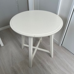 丸テーブル大（IKEA）