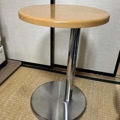 [最終価格]　オカムラ(岡村) カフェテーブル　サイドテーブル
